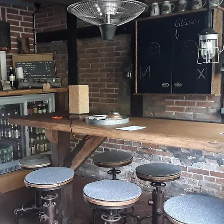 Moderne Frische Im Gewoelbe Appartement