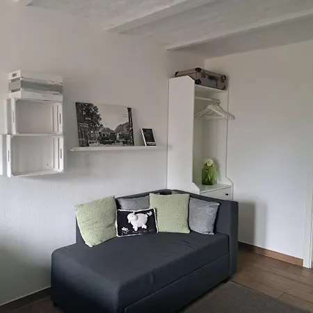 דירה Moderne Frische Im Gewoelbe